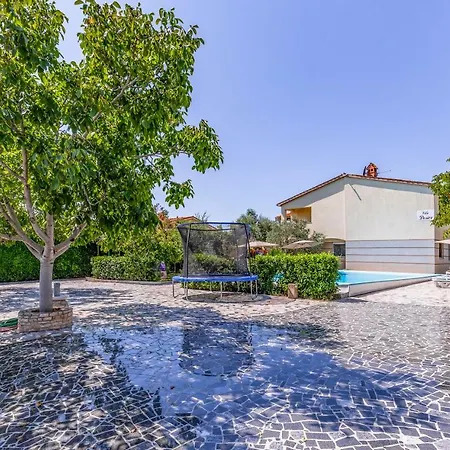 Villa Desire